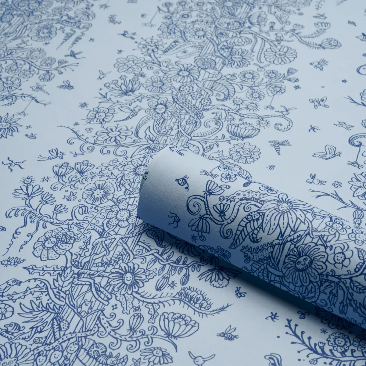 EDWARD STEED'S TOWERS OF FLOWERS SKY BLUE & NAVY Schumacher Wallpaper wallpaper - SKU 5016142