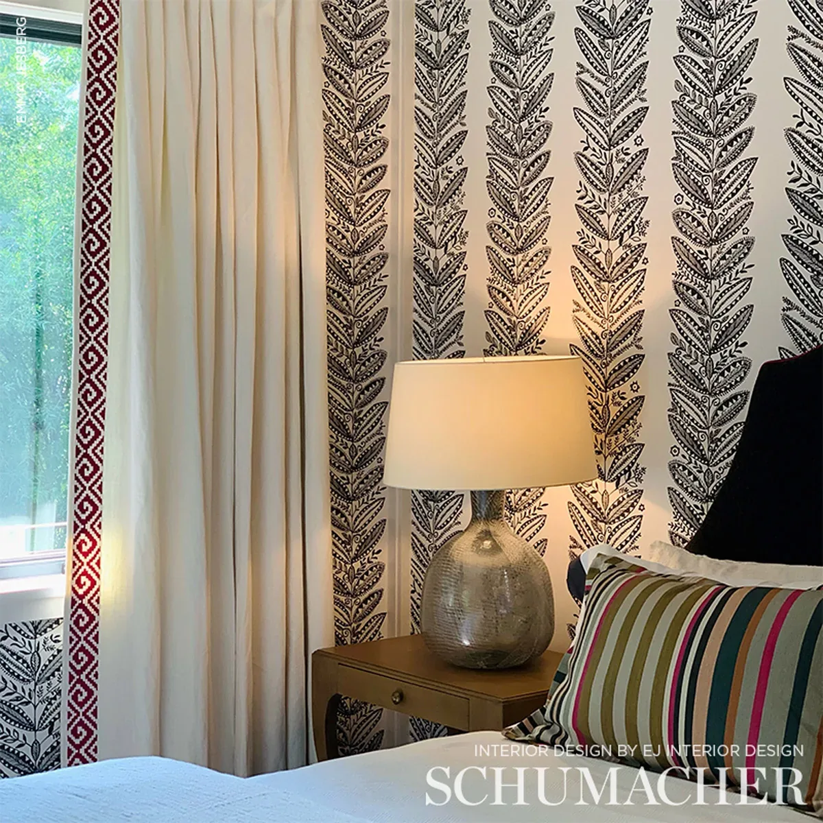 ELAND BLACK Schumacher Wallpaper wallpaper - SKU 5010832