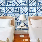 Schumacher FANCY BEAST wallpaper
