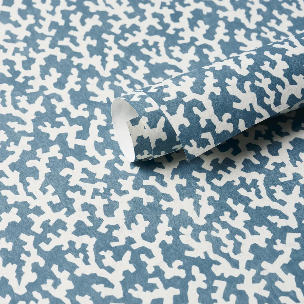 FOLLY - MARINE Schumacher Wallpaper | Wallpaper Twins FOLLY MARINE Schumacher Wallpaper wallpaper - SKU 5016290