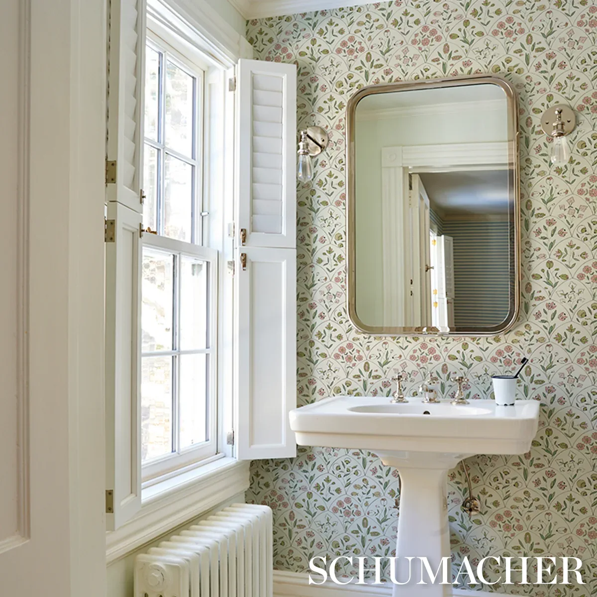 FRANCES SCALLOP FLORAL - PETAL Schumacher Wallpaper | Wallpa FRANCES SCALLOP FLORAL PETAL Schumacher Wallpaper wallpaper - SKU 5015960