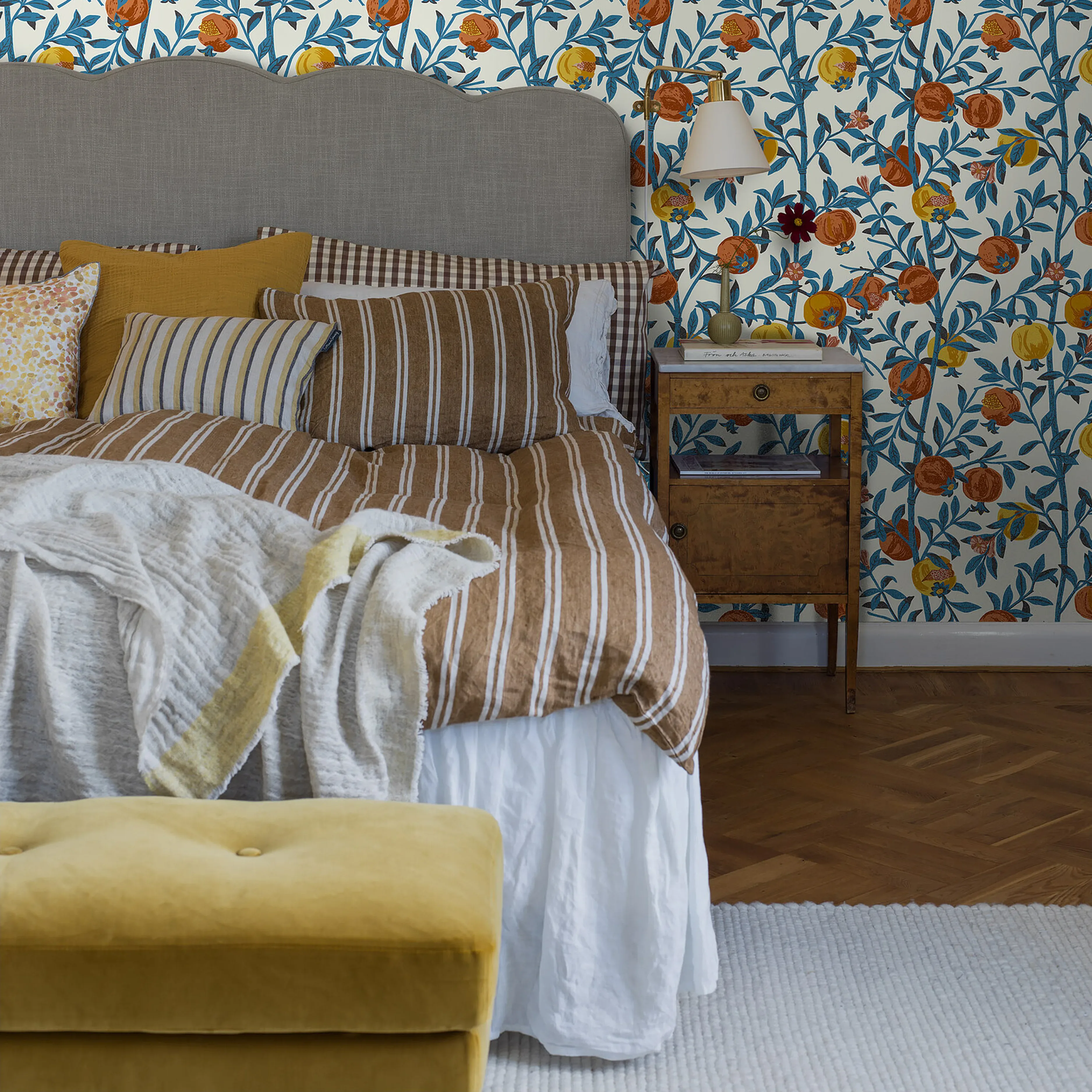 GRANATAPPLE - PERSIMMON Schumacher Wallpaper | Wallpaper Twi GRANATAPPLE PERSIMMON Schumacher Wallpaper wallpaper - SKU 1960