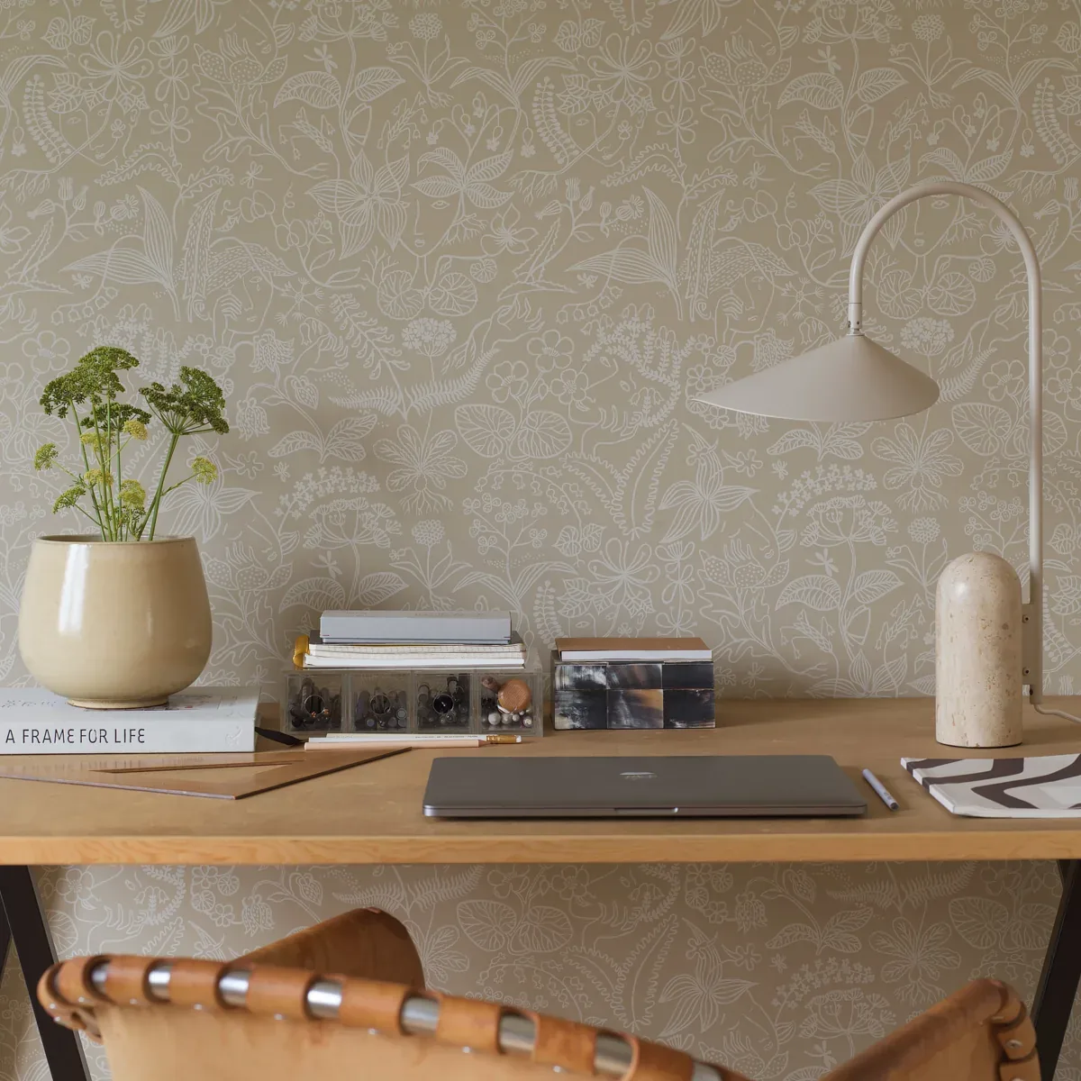 GRAZIA PARCHMENT Schumacher Wallpaper wallpaper - SKU 1979