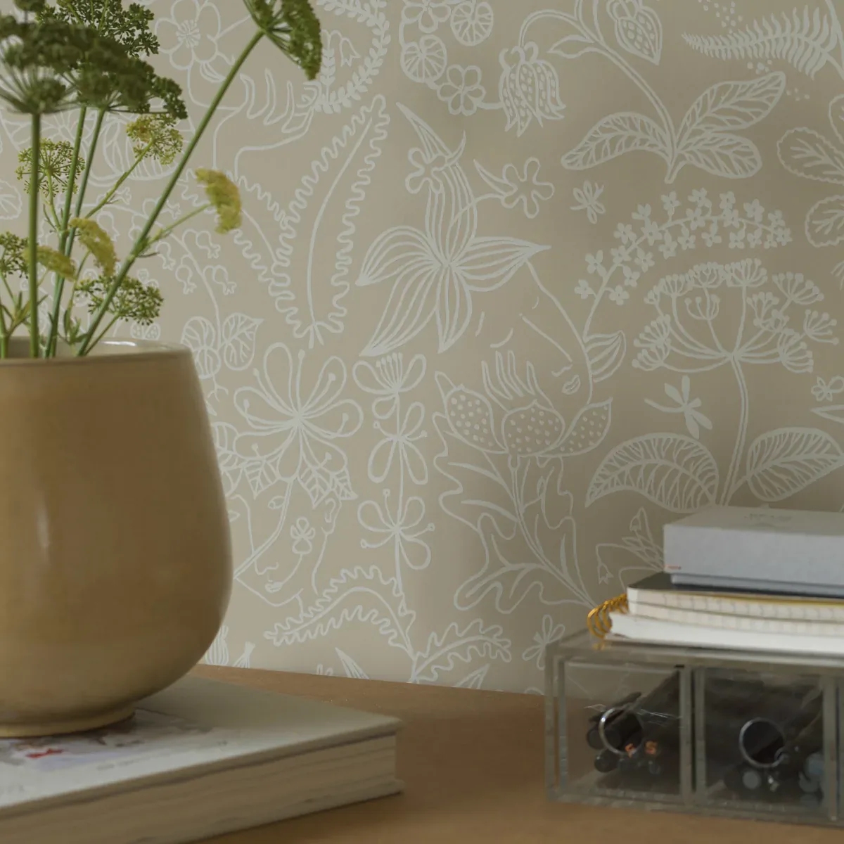 GRAZIA PARCHMENT Schumacher Wallpaper wallpaper - SKU 1979