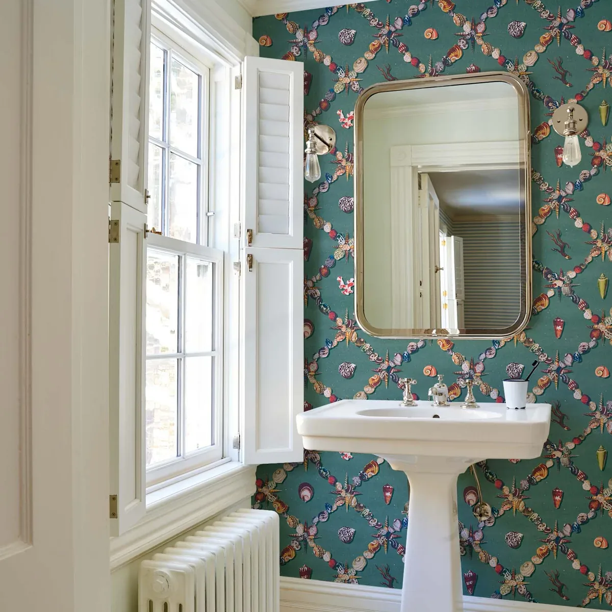 GROTTO TREILLAGE MULTI ON TEAL Schumacher Wallpaper wallpaper - SKU 5014490