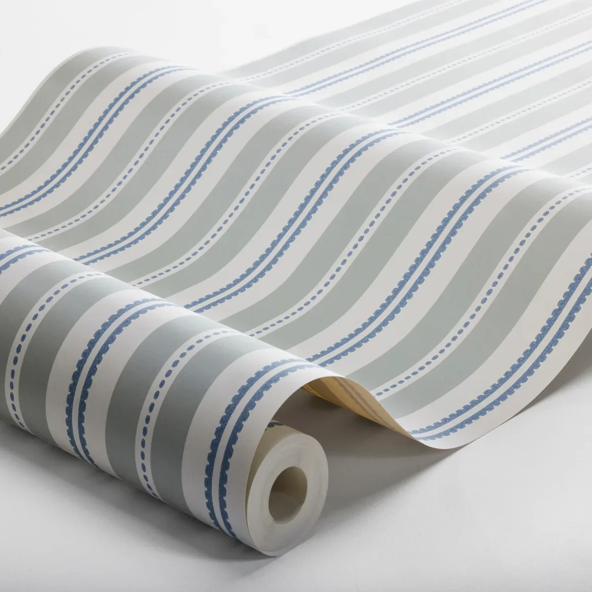 HEDDA - BLUE AND MINERAL Schumacher Wallpaper | Wallpaper Tw HEDDA BLUE AND MINERAL Schumacher Wallpaper wallpaper - SKU 5817