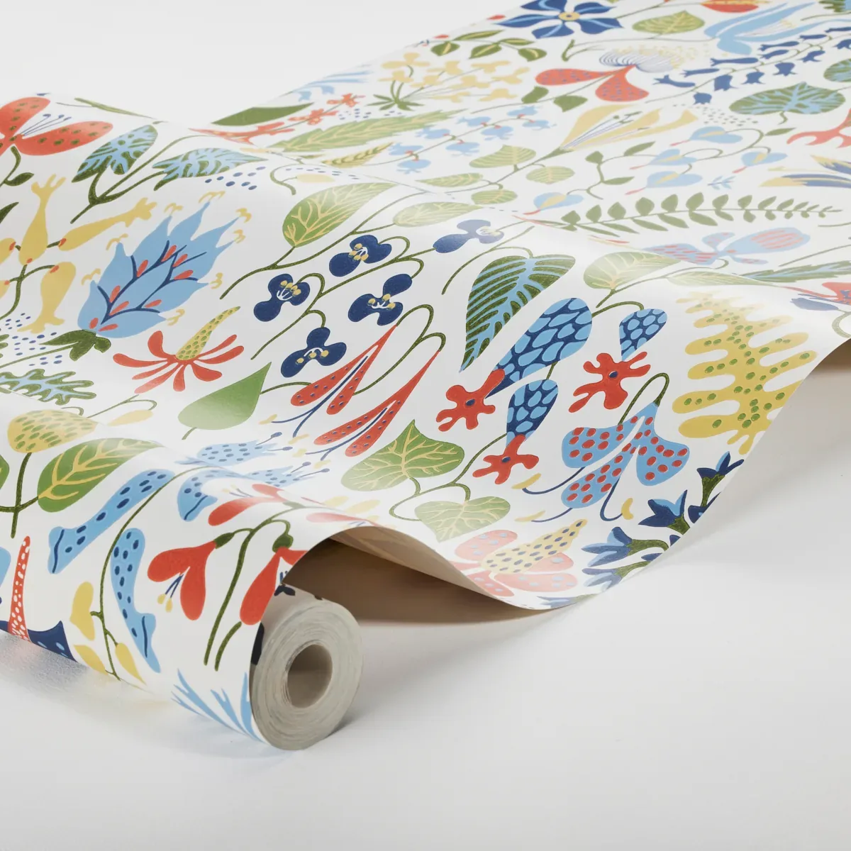 HERBARIUM - MULTI Schumacher Wallpaper | Wallpaper Twins HERBARIUM MULTI Schumacher Wallpaper wallpaper - SKU 1978