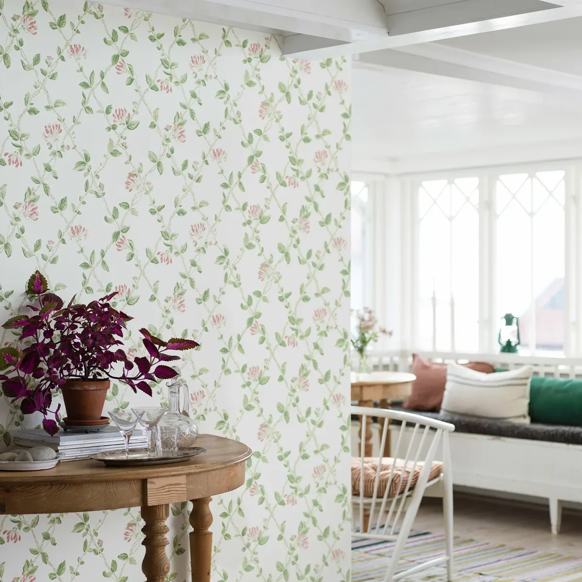 HONEYSUCKLE - IVORY Schumacher Wallpaper | Wallpaper Twins HONEYSUCKLE IVORY Schumacher Wallpaper wallpaper - SKU 8852