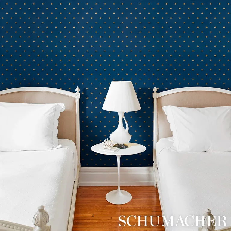Schumacher HUBERT'S BEES wallpaper, color MIDNIGHT & GOLD, SKU 5015531