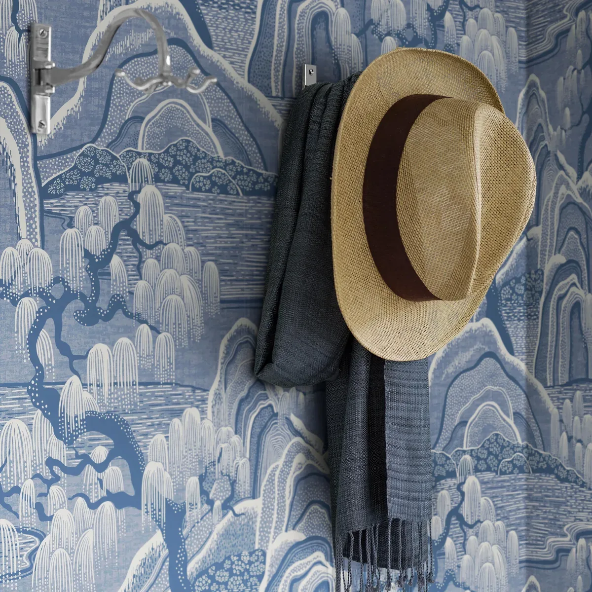 INDIGO GARDEN BLUE AND WHITE Schumacher Wallpaper wallpaper - SKU 6147