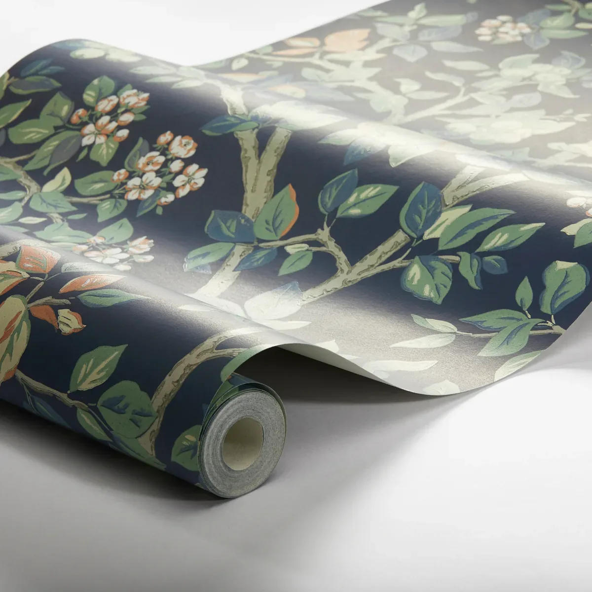 INGRID MARIE NAVY Schumacher Wallpaper wallpaper - SKU 7651