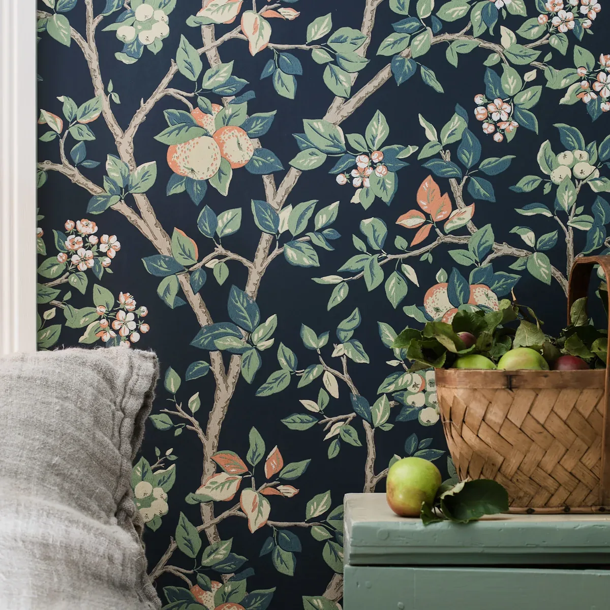 INGRID MARIE NAVY Schumacher Wallpaper wallpaper - SKU 7651
