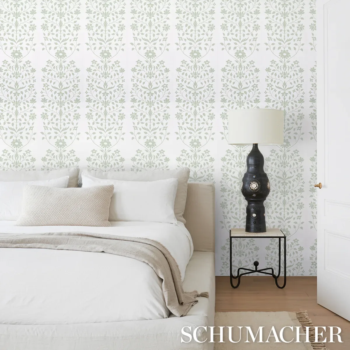 JAIPUR MUGHAL FLOWER - GREEN Schumacher Wallpaper | Wallpape JAIPUR MUGHAL FLOWER GREEN Schumacher Wallpaper wallpaper - SKU 5014461