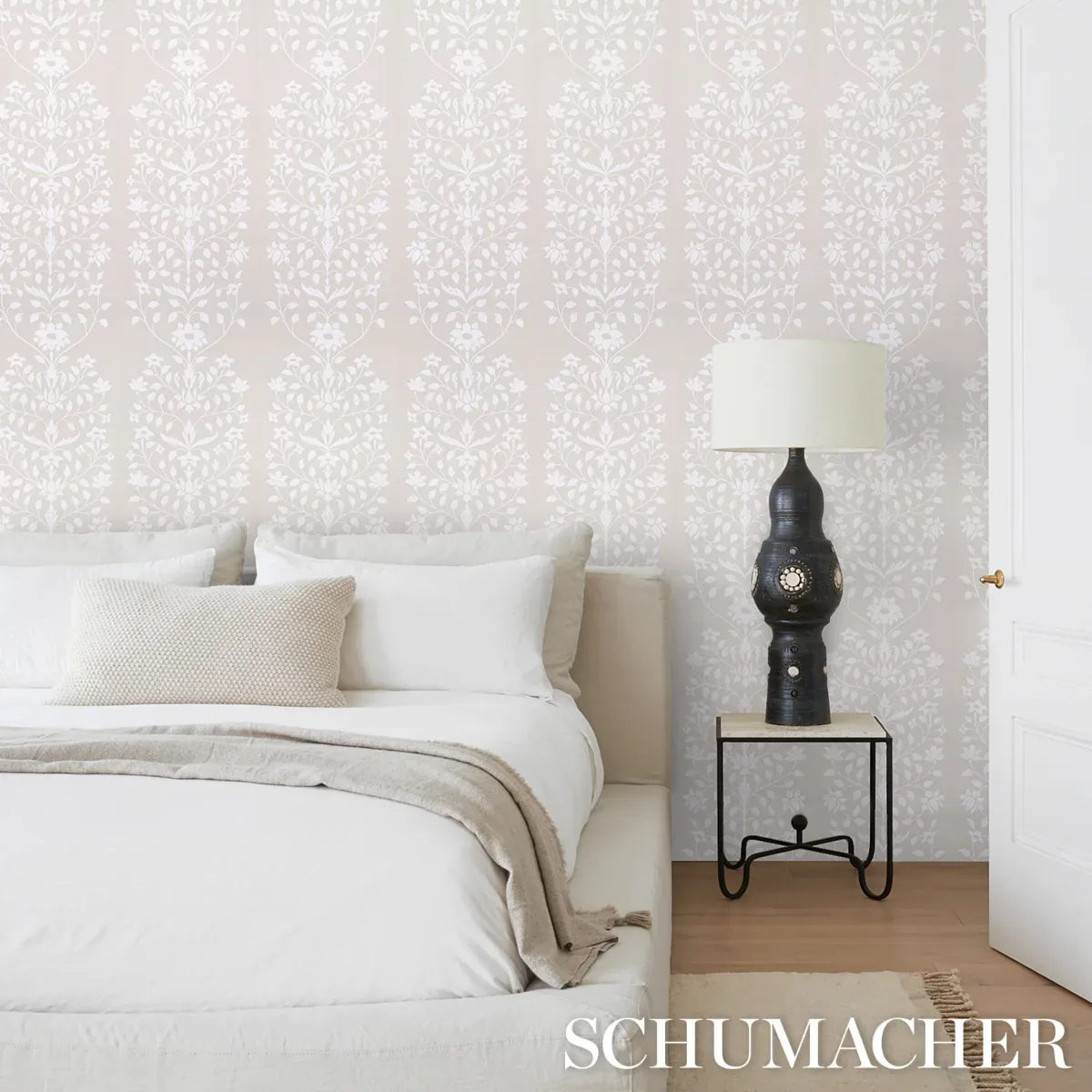 JAIPUR MUGHAL FLOWER - NEUTRAL Schumacher Wallpaper | Wallpa JAIPUR MUGHAL FLOWER NEUTRAL Schumacher Wallpaper wallpaper - SKU 5014462