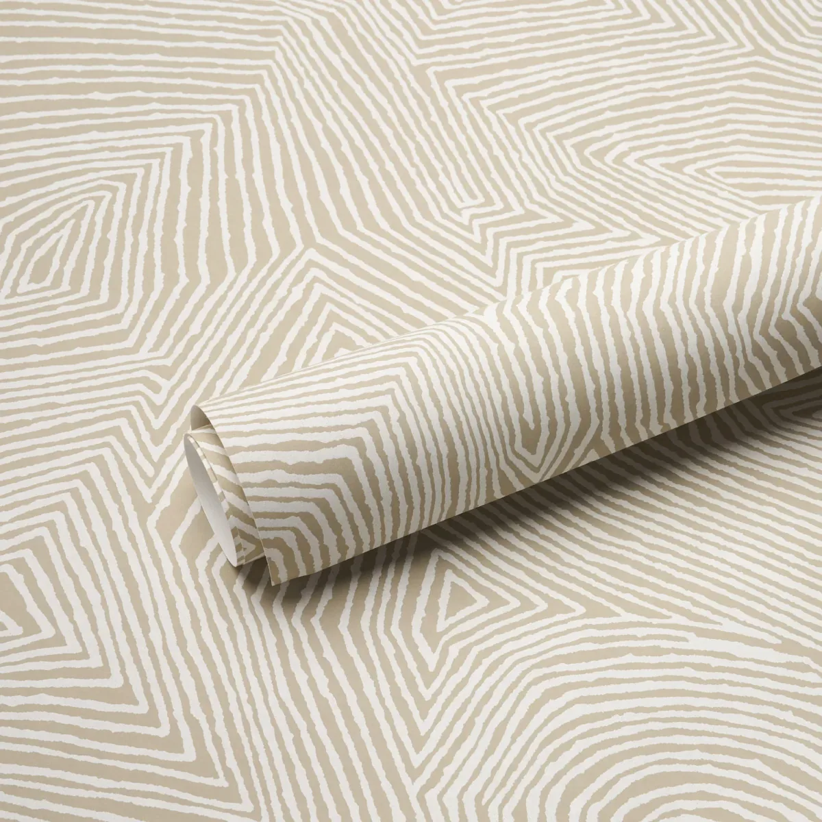 LABYRINTH GRAND - DUNE Schumacher Wallpaper | Wallpaper Twin LABYRINTH GRAND DUNE Schumacher Wallpaper wallpaper - SKU 5015430