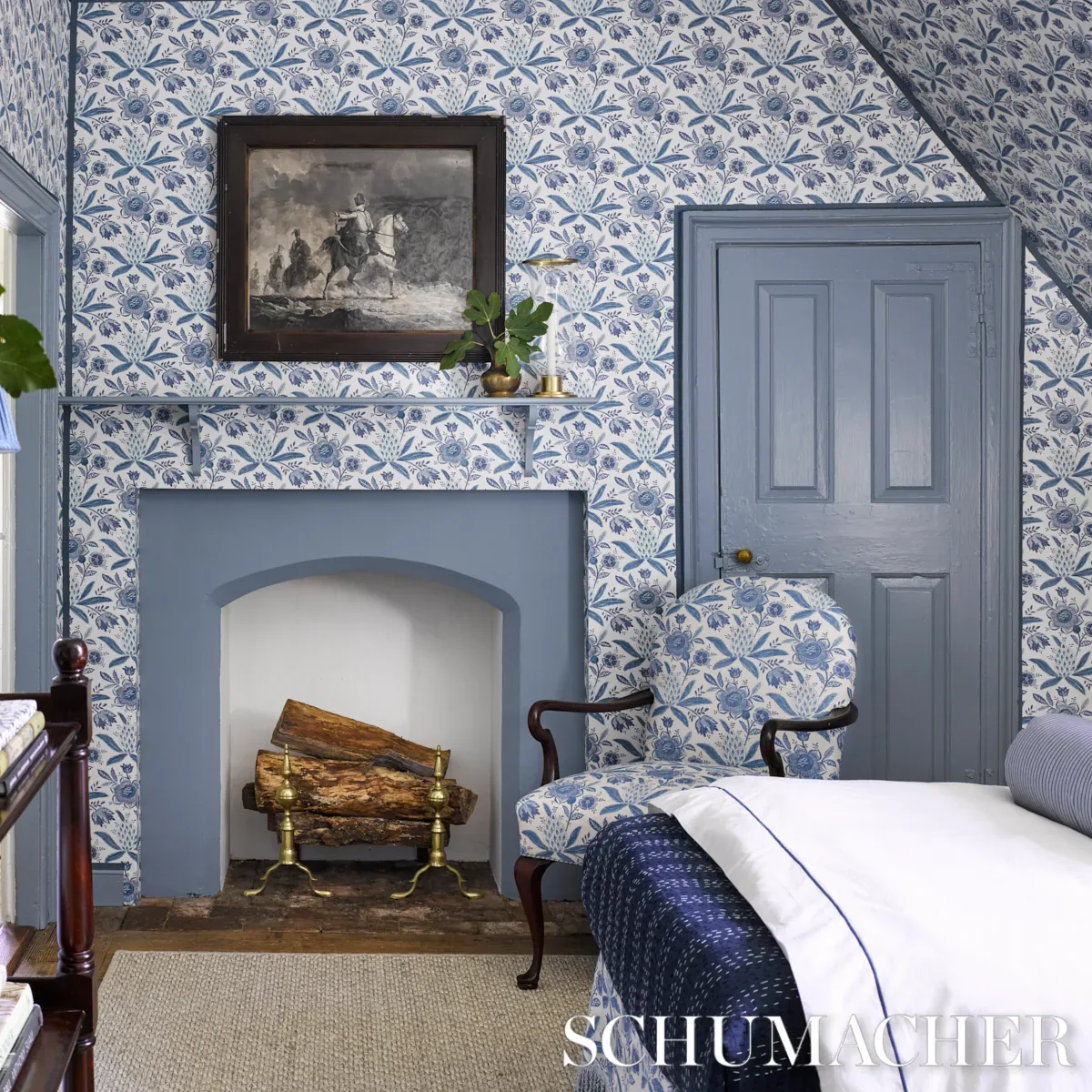 LAFAYETTE BOTANICAL - CORNFLOWER Schumacher Wallpaper | Wall LAFAYETTE BOTANICAL CORNFLOWER Schumacher Wallpaper wallpaper - SKU 5013750