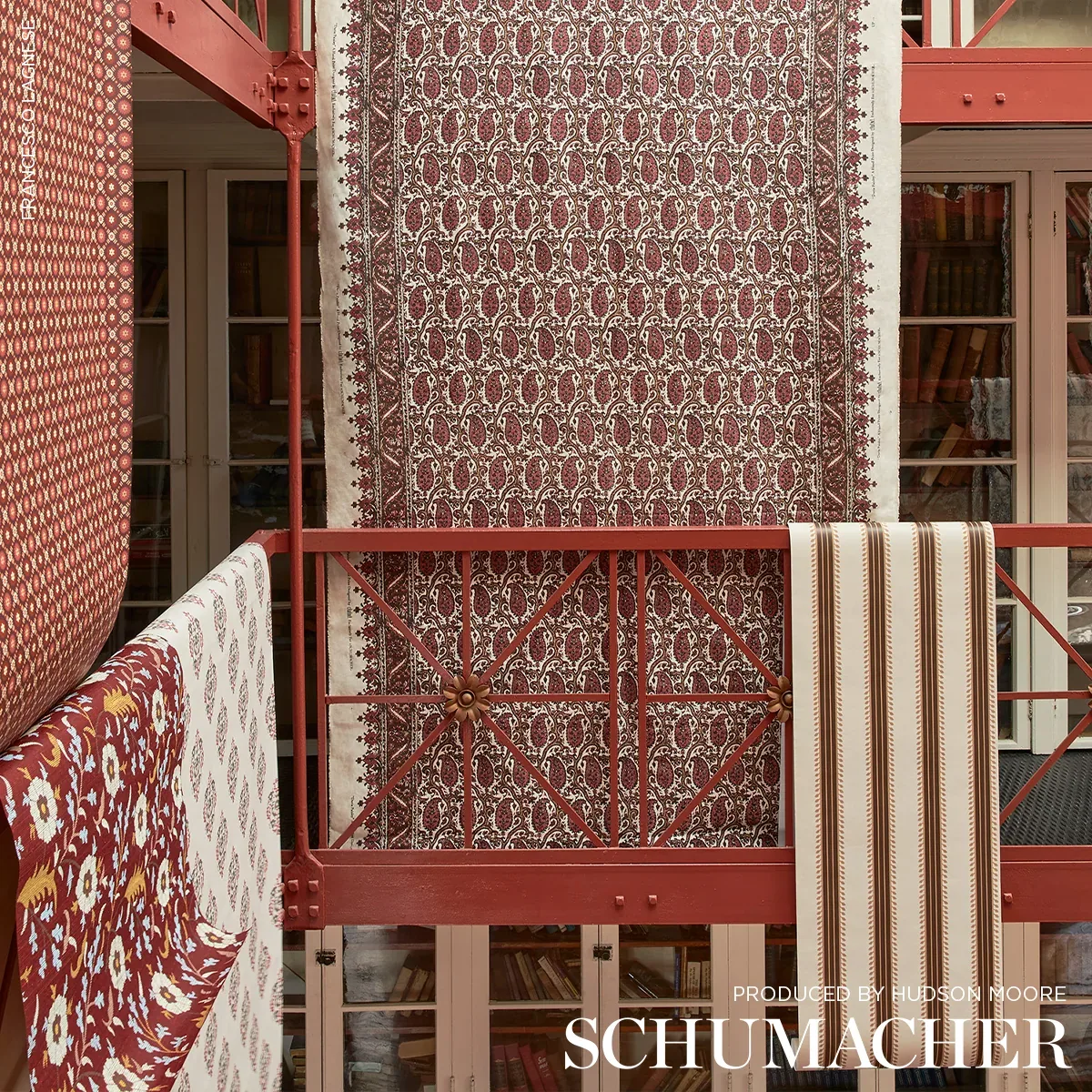 Schumacher LARISSA - BURGUNDY Wallpaper | Buy Online Schumacher LARISSA wallpaper