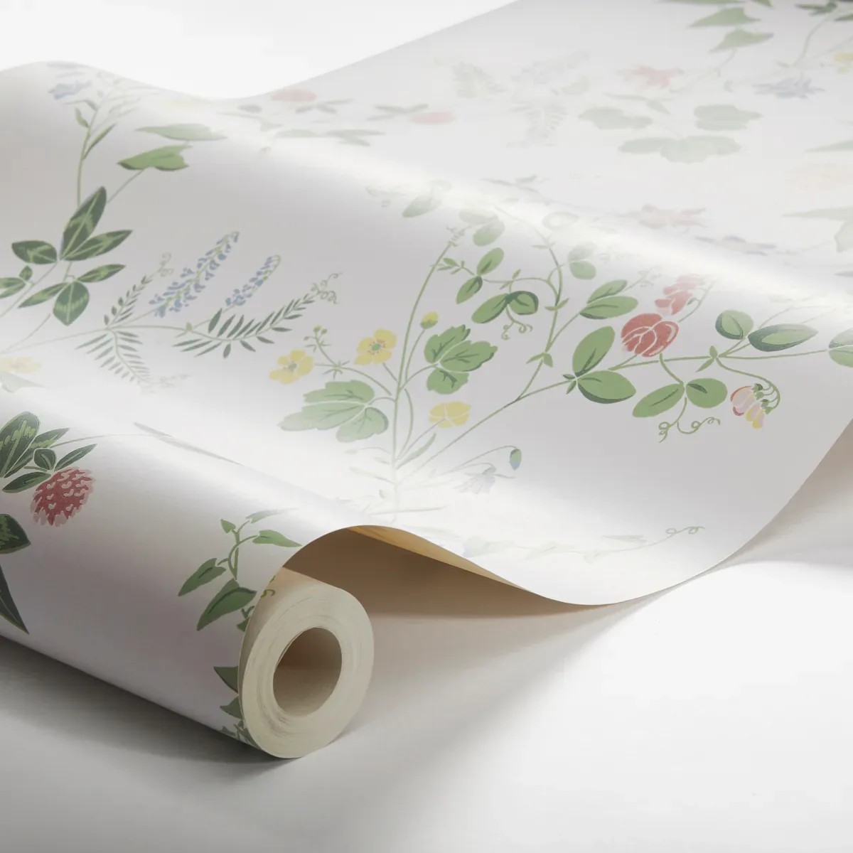MIDSUMMERS EVE IVORY Schumacher Wallpaper wallpaper - SKU 7680