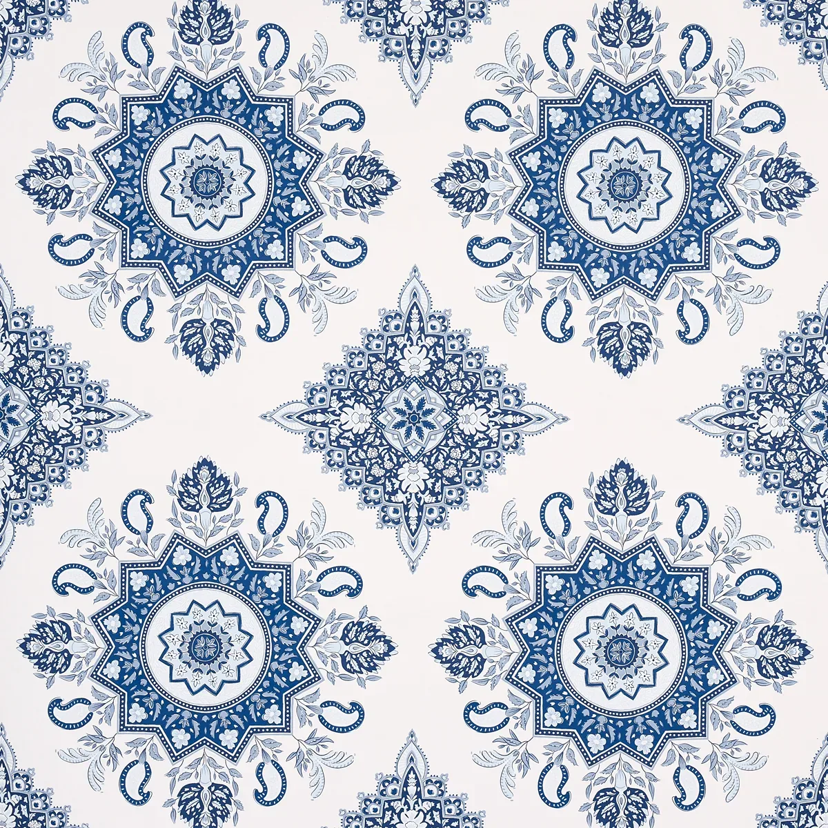 5014360 | MONTECITO MEDALLION – INDIGO