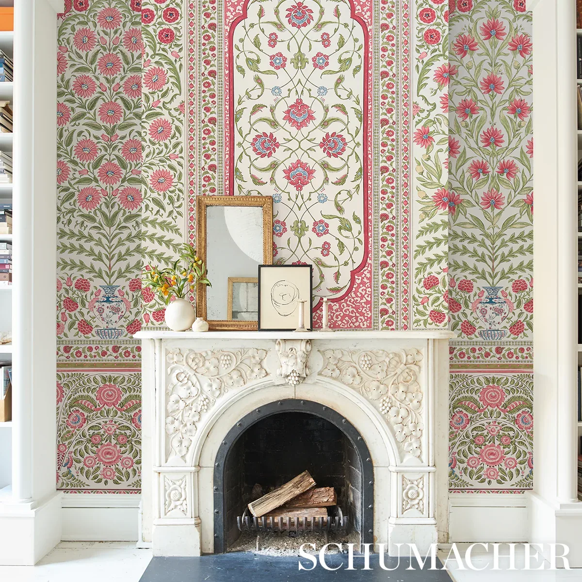MONTECITO PANEL SET - RED Schumacher Wallpaper | Wallpaper T MONTECITO PANEL SET RED Schumacher Wallpaper wallpaper - SKU 5015831