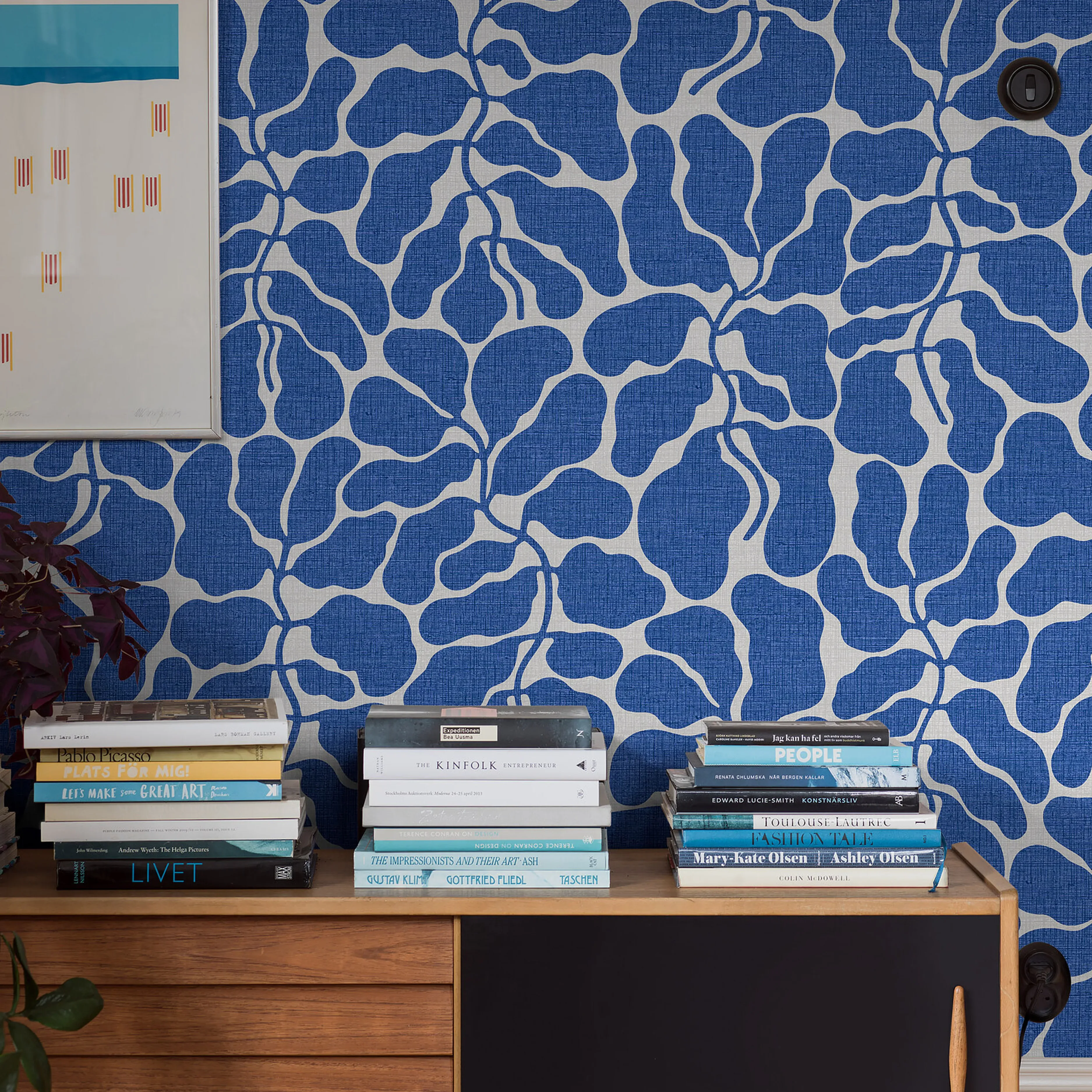 MY SECRET GARDEN COBALT Schumacher Wallpaper wallpaper - SKU 2072