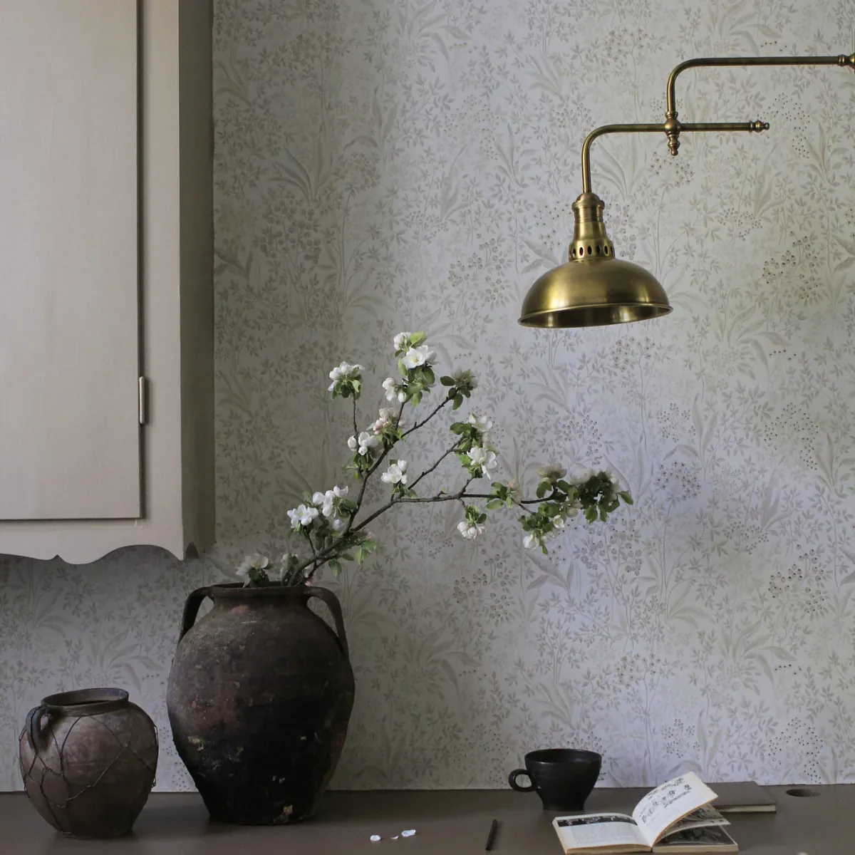 NOCTURNE - STONE AND GOLD Schumacher Wallpaper | Wallpaper T NOCTURNE STONE AND GOLD Schumacher Wallpaper wallpaper - SKU 7269