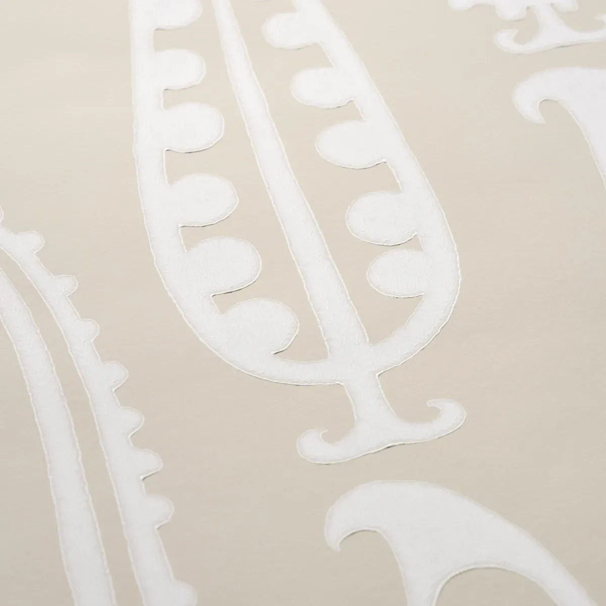 PAISLEY PEAS - NATURAL Schumacher Wallpaper | Wallpaper Twin PAISLEY PEAS NATURAL Schumacher Wallpaper wallpaper - SKU 5015382