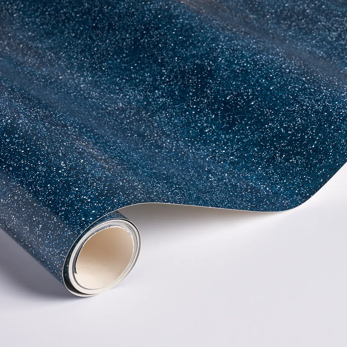 PORPHYRY PEACOCK Schumacher Wallpaper wallpaper - SKU 5013901
