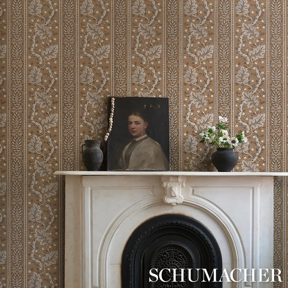 RICHMOND HOUSE SAFFRON Schumacher Wallpaper wallpaper - SKU 5017010