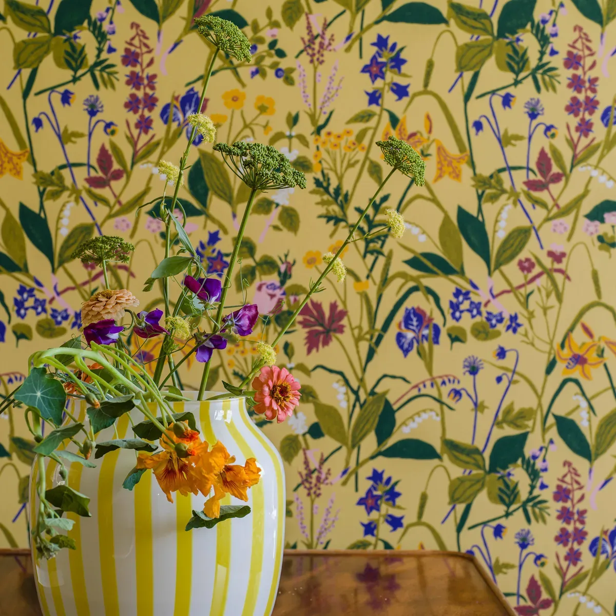ROS OCH LILJA - OCHRE Schumacher Wallpaper | Wallpaper Twins ROS OCH LILJA OCHRE Schumacher Wallpaper wallpaper - SKU 1963