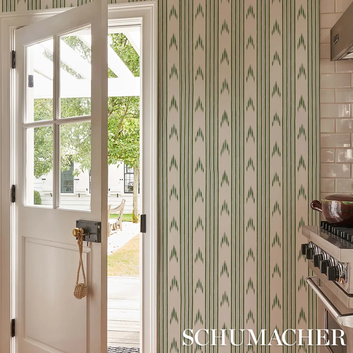 SANTA BARBARA IKAT - LEAF GREEN Schumacher Wallpaper | Wallp SANTA BARBARA IKAT LEAF GREEN Schumacher Wallpaper wallpaper - SKU 5009224