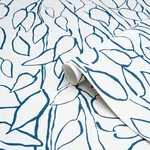 SOLANDRA VINE NAVY Schumacher Wallpaper wallpaper - SKU 5010073