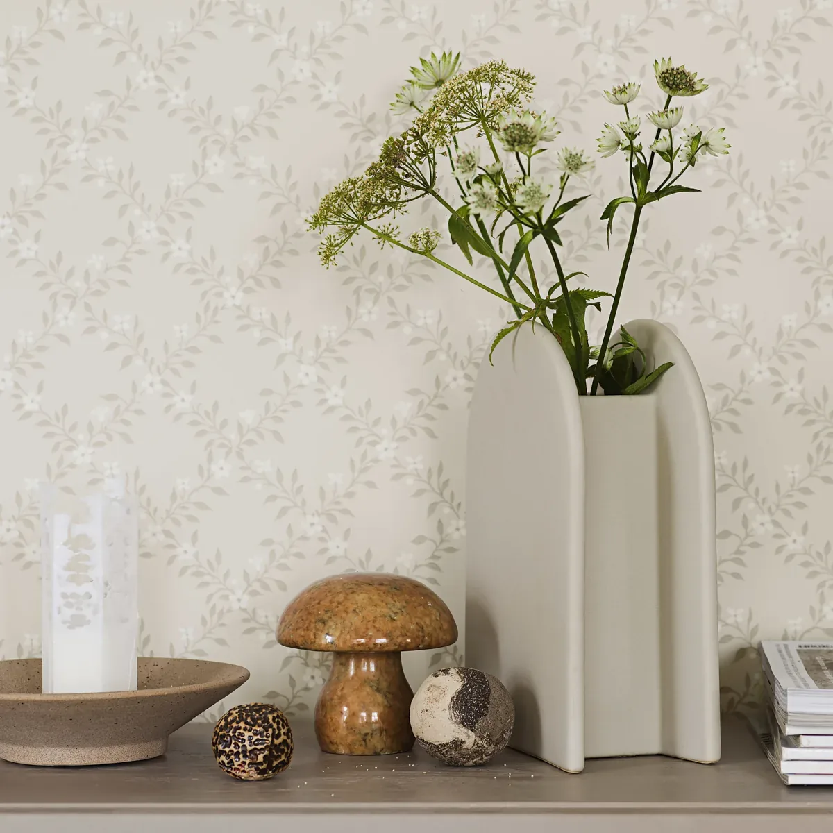 SOMMARSLÖJA GRISAILLE Schumacher Wallpaper wallpaper - SKU 3270