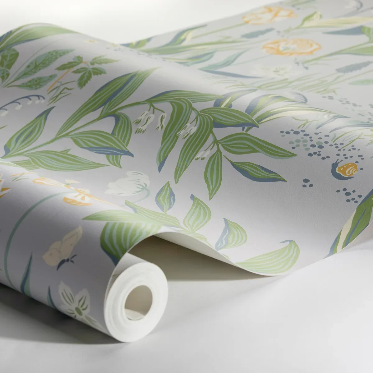 SPRING GARDEN LEAF MULTI Schumacher Wallpaper wallpaper - SKU 7220