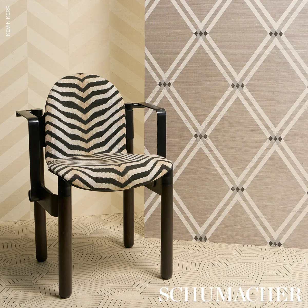 STAGGERED CHEVRON SISAL - IVORY Schumacher Wallpaper | Wallp STAGGERED CHEVRON SISAL IVORY Schumacher Wallpaper wallpaper - SKU 5016560