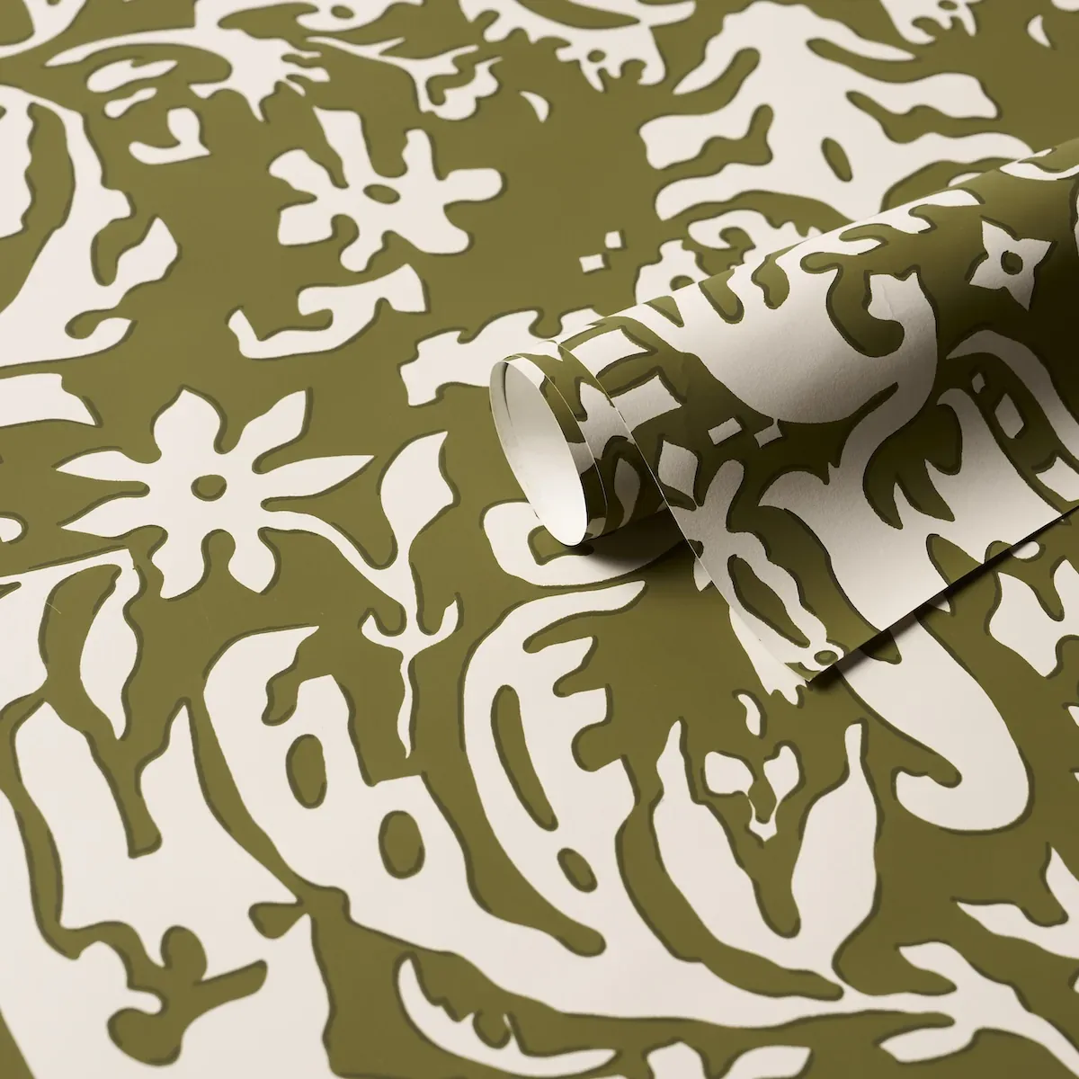 SUFFOLK DAMASK - OLIVE Schumacher Wallpaper | Wallpaper Twin SUFFOLK DAMASK OLIVE Schumacher Wallpaper wallpaper - SKU 5016242