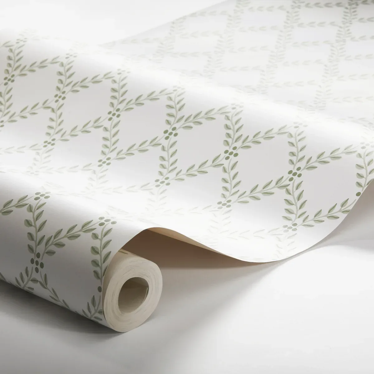 TRELLIS LEAVES LEAF Schumacher Wallpaper wallpaper - SKU 7671