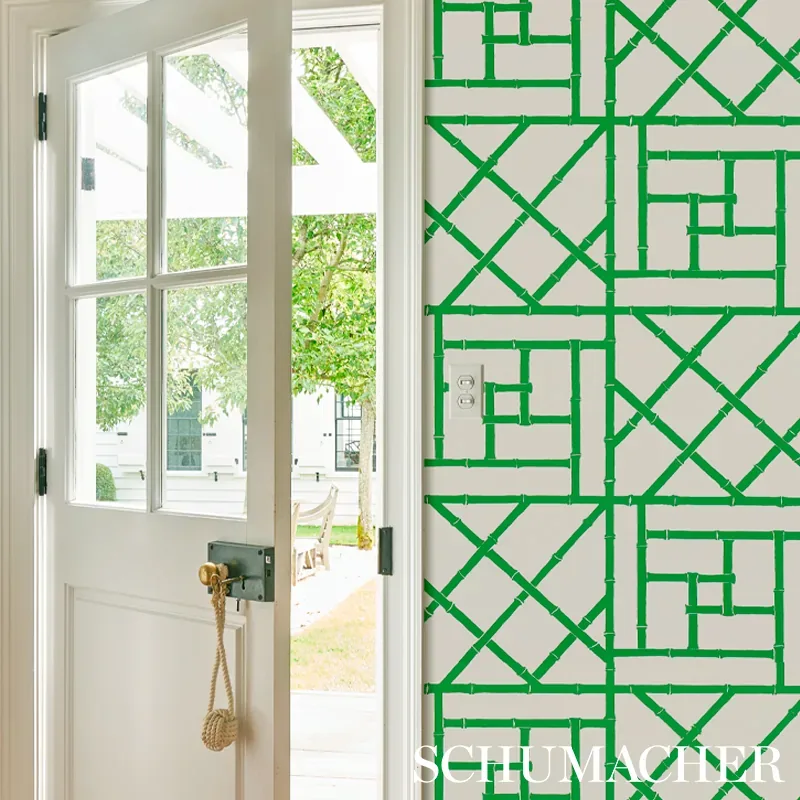 TRELLIS SAFARI GREEN Schumacher Wallpaper wallpaper - SKU 5012571
