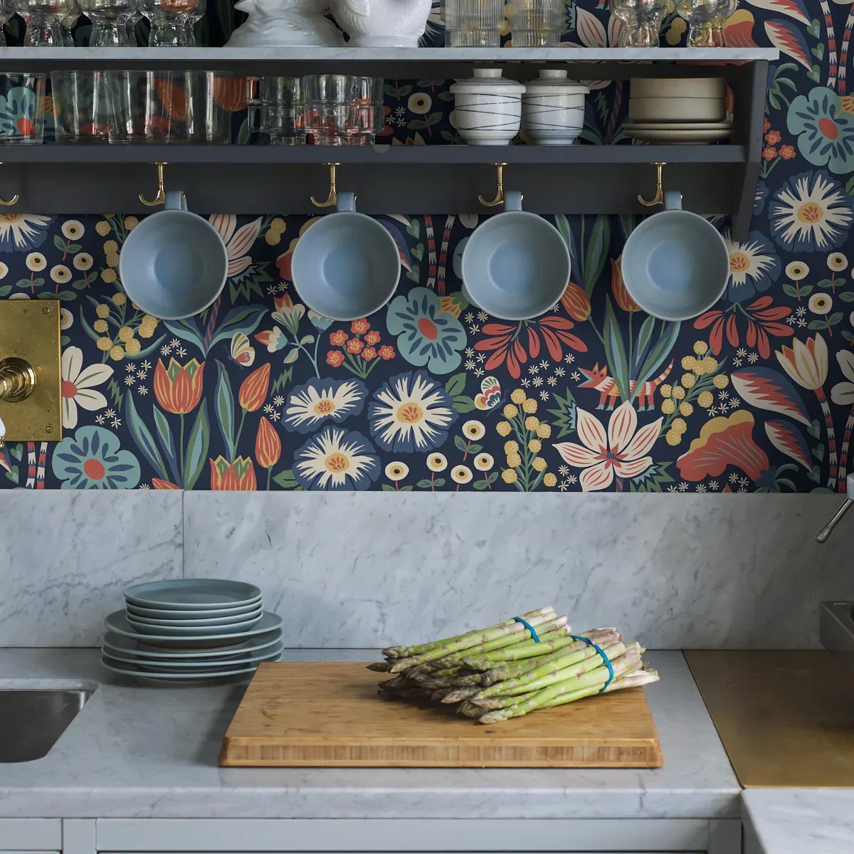 TRÄDGÅRDEN MIDNIGHT MULTI Schumacher Wallpaper wallpaper - SKU 2095