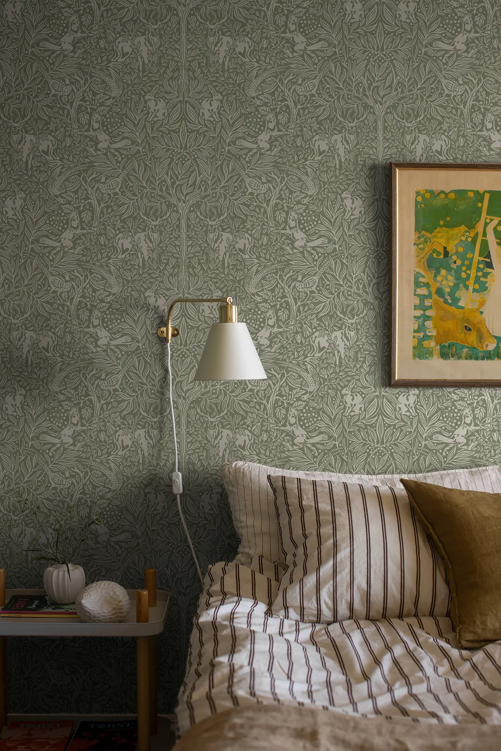 Schumacher UNDER THE ELDER TREE wallpaper, color SAGE, SKU 2046
