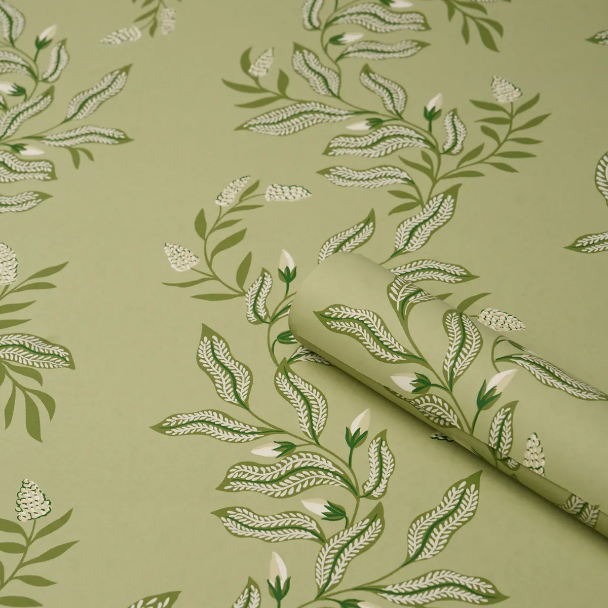 VAGARY VINES HONEYDEW Schumacher Wallpaper wallpaper - SKU 5016970