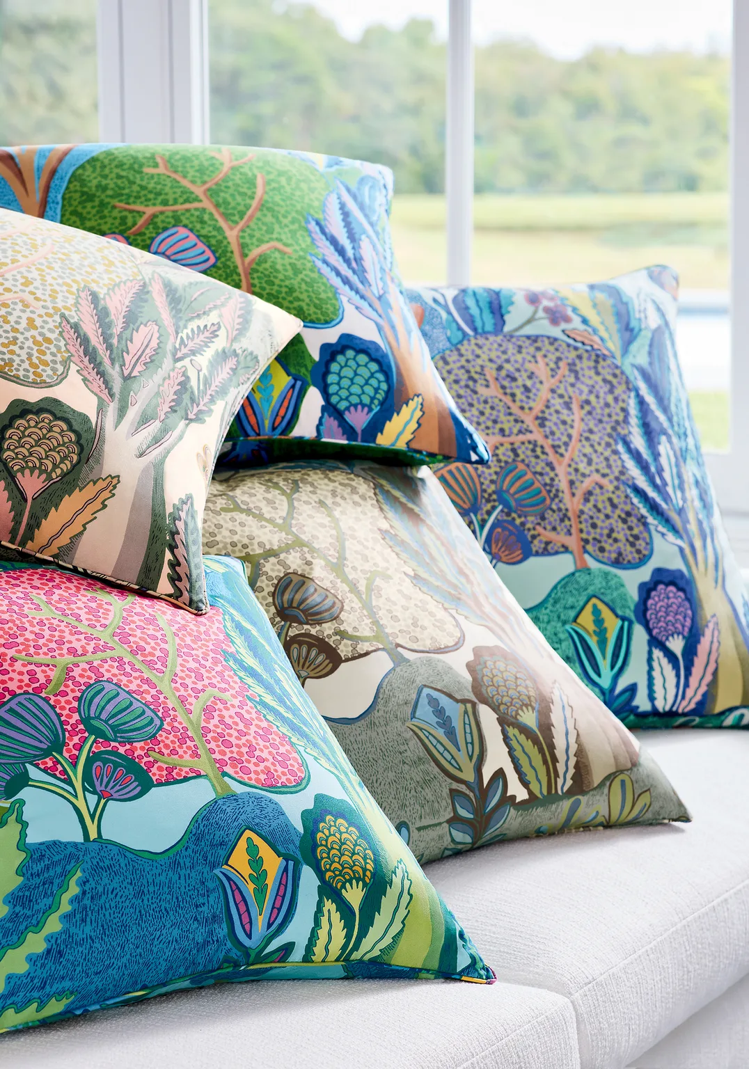 Thibaut Albero in Sage and Beige (F945013)