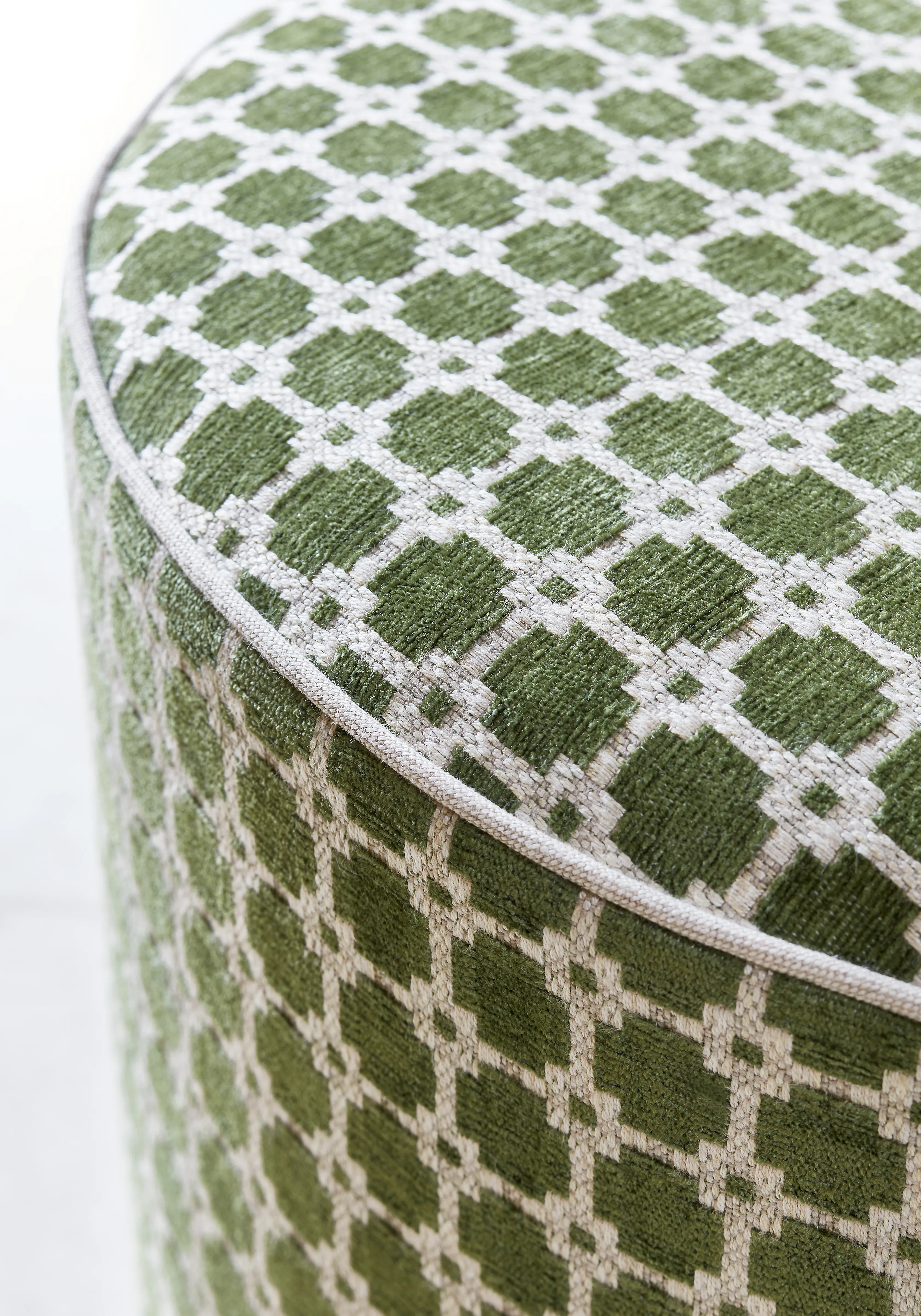 Thibaut Apollo in Emerald Green (W80718)