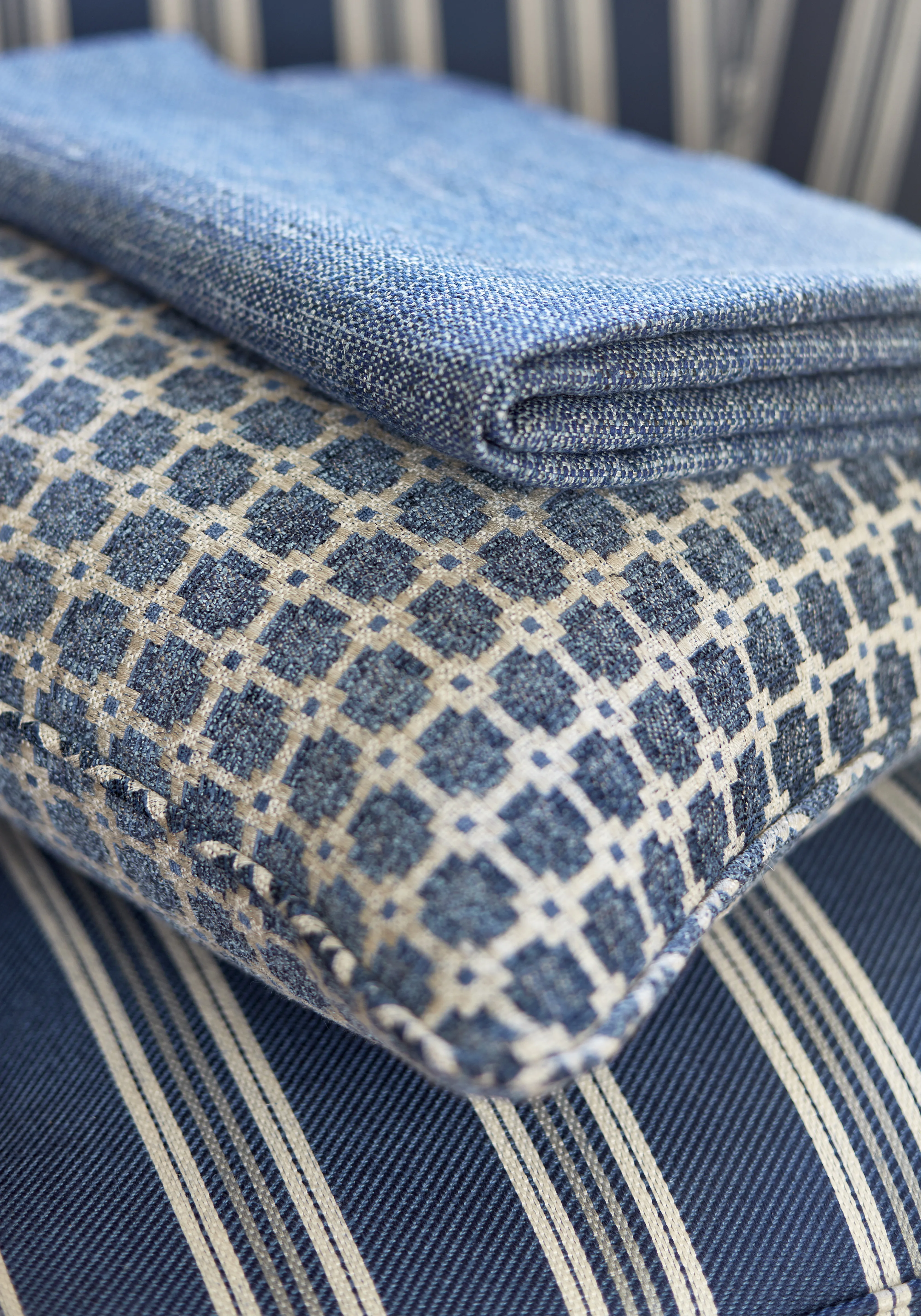 Thibaut Apollo in Navy (W80722)