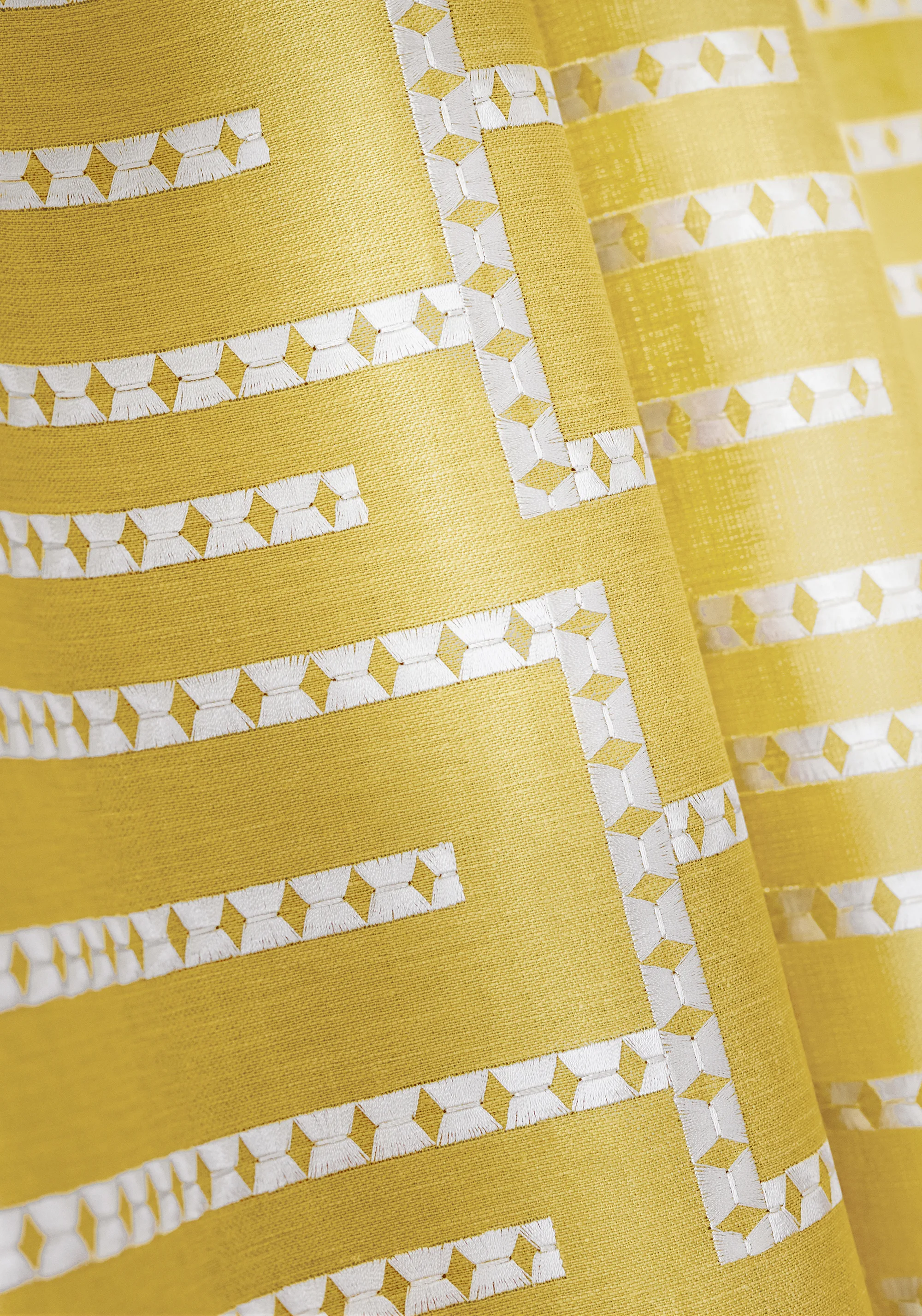 Thibaut Architect Embroidery in Harvest Gold (W713632)
