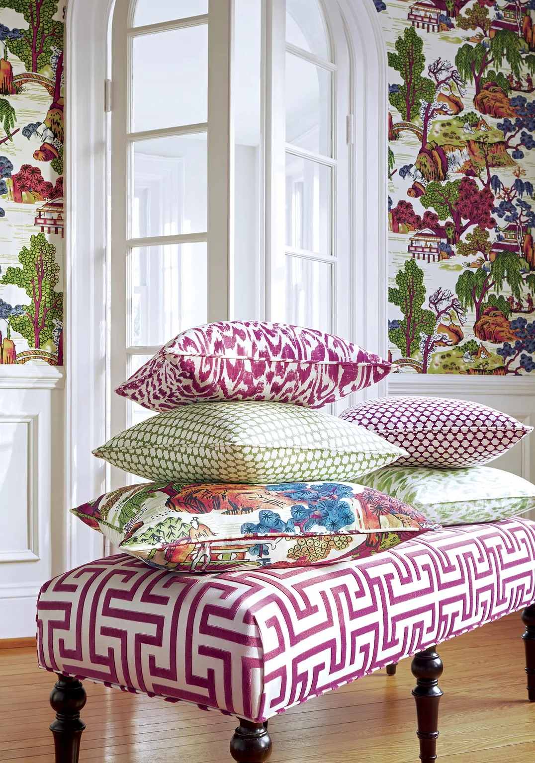 Thibaut Asian Scenic in Coral and Green (F975464)