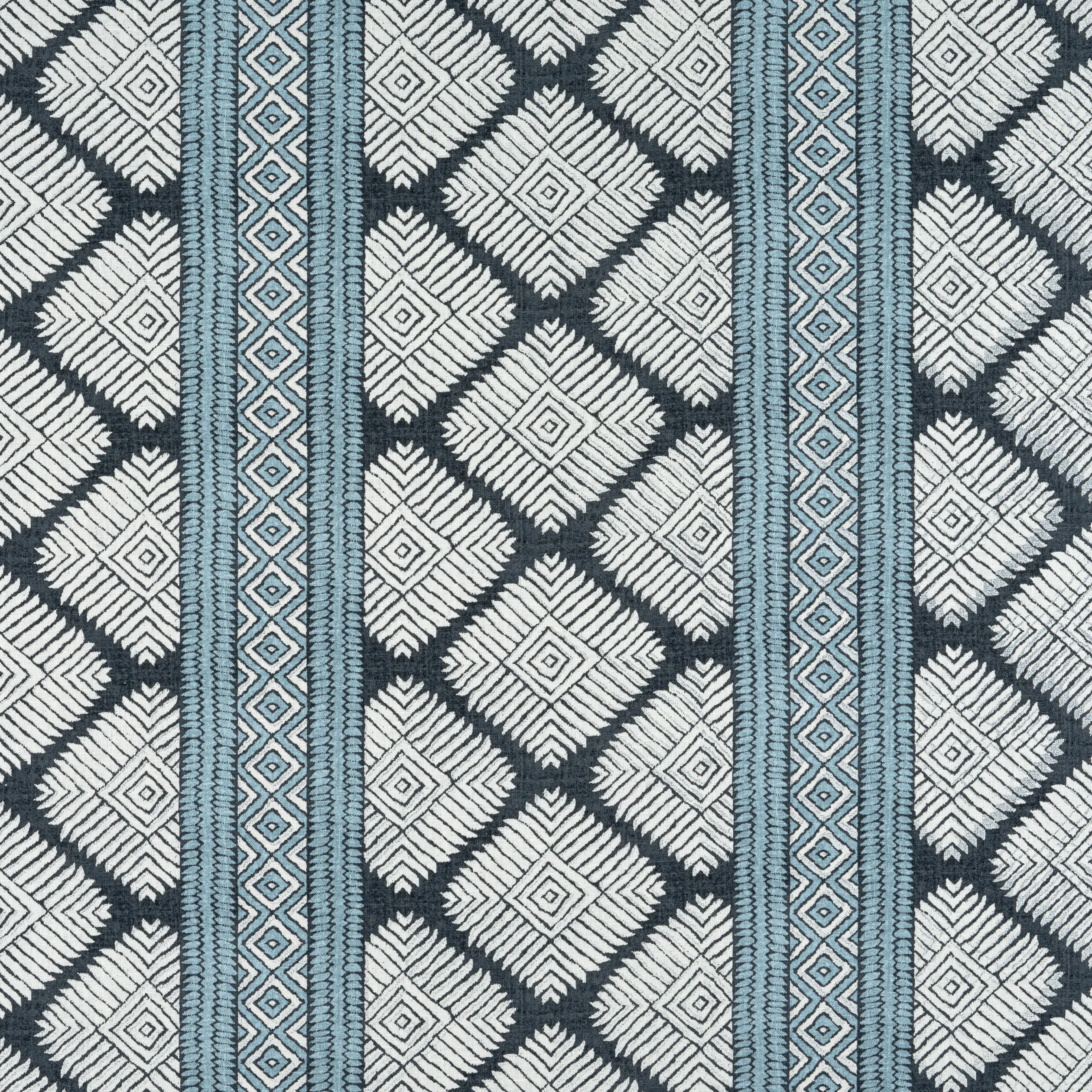 F913250 | Austin – Black and Mineral Blue