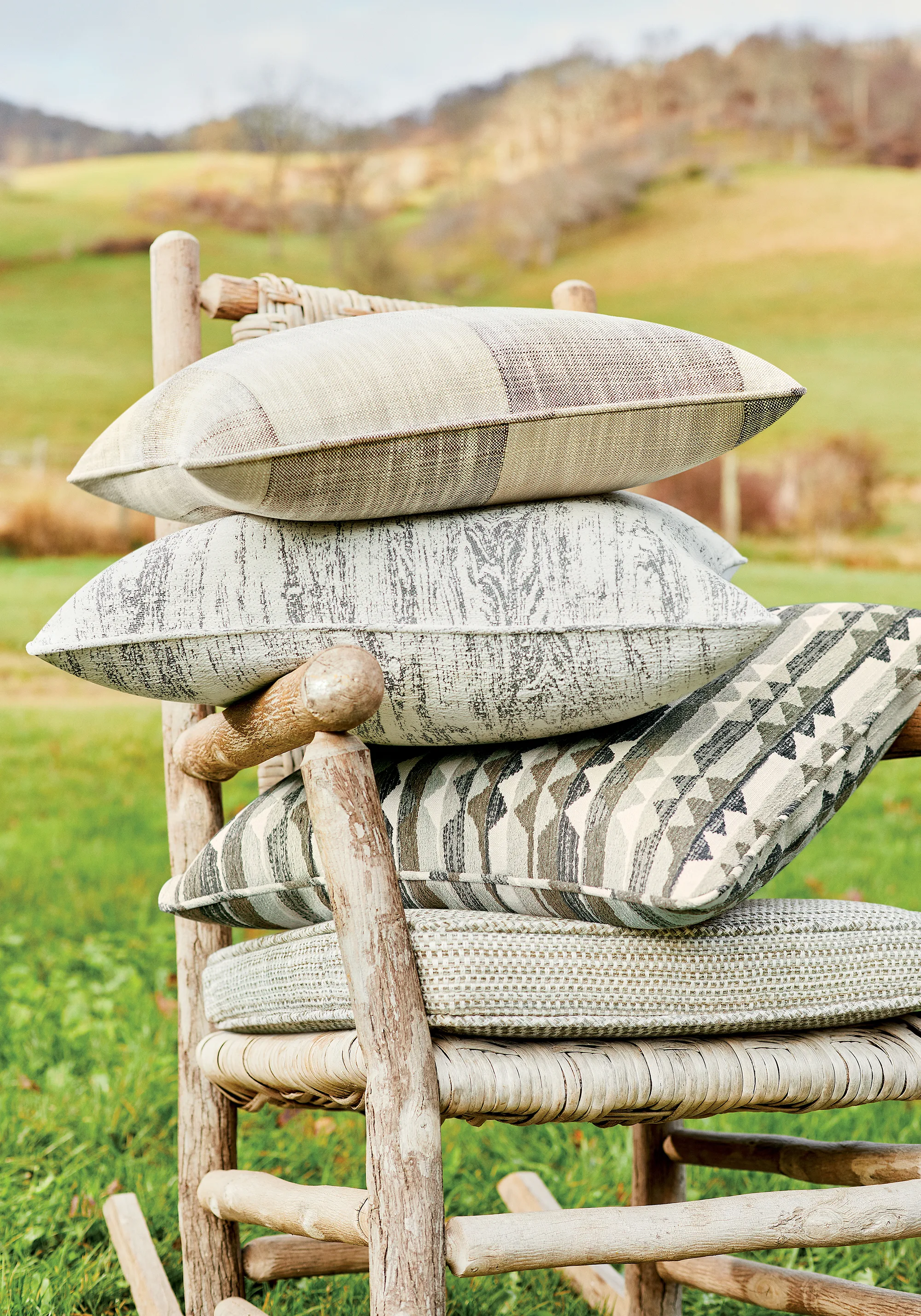 Thibaut Big Sky in Desert (W78320)