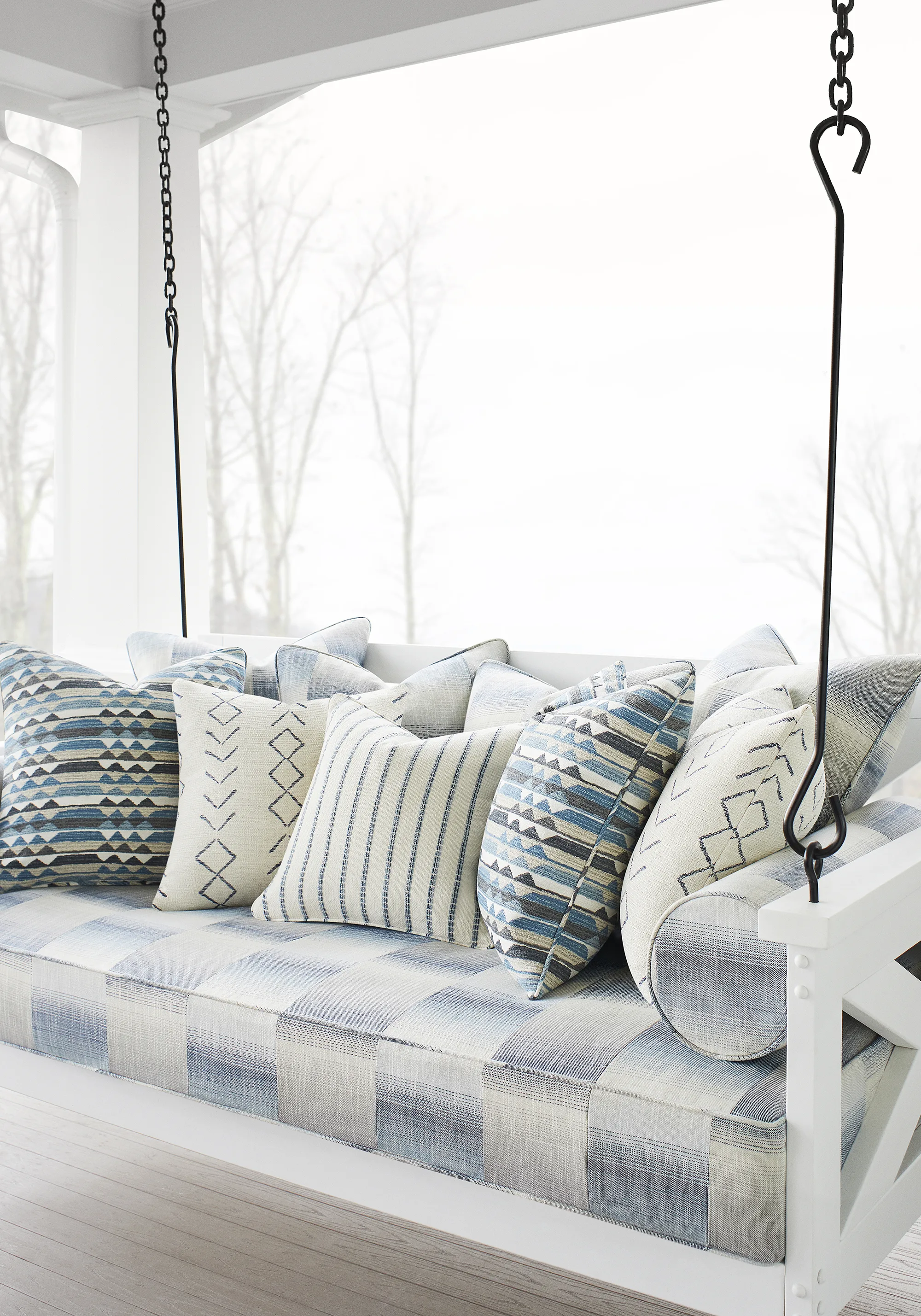Thibaut Big Sky in Waterfall (W78322)
