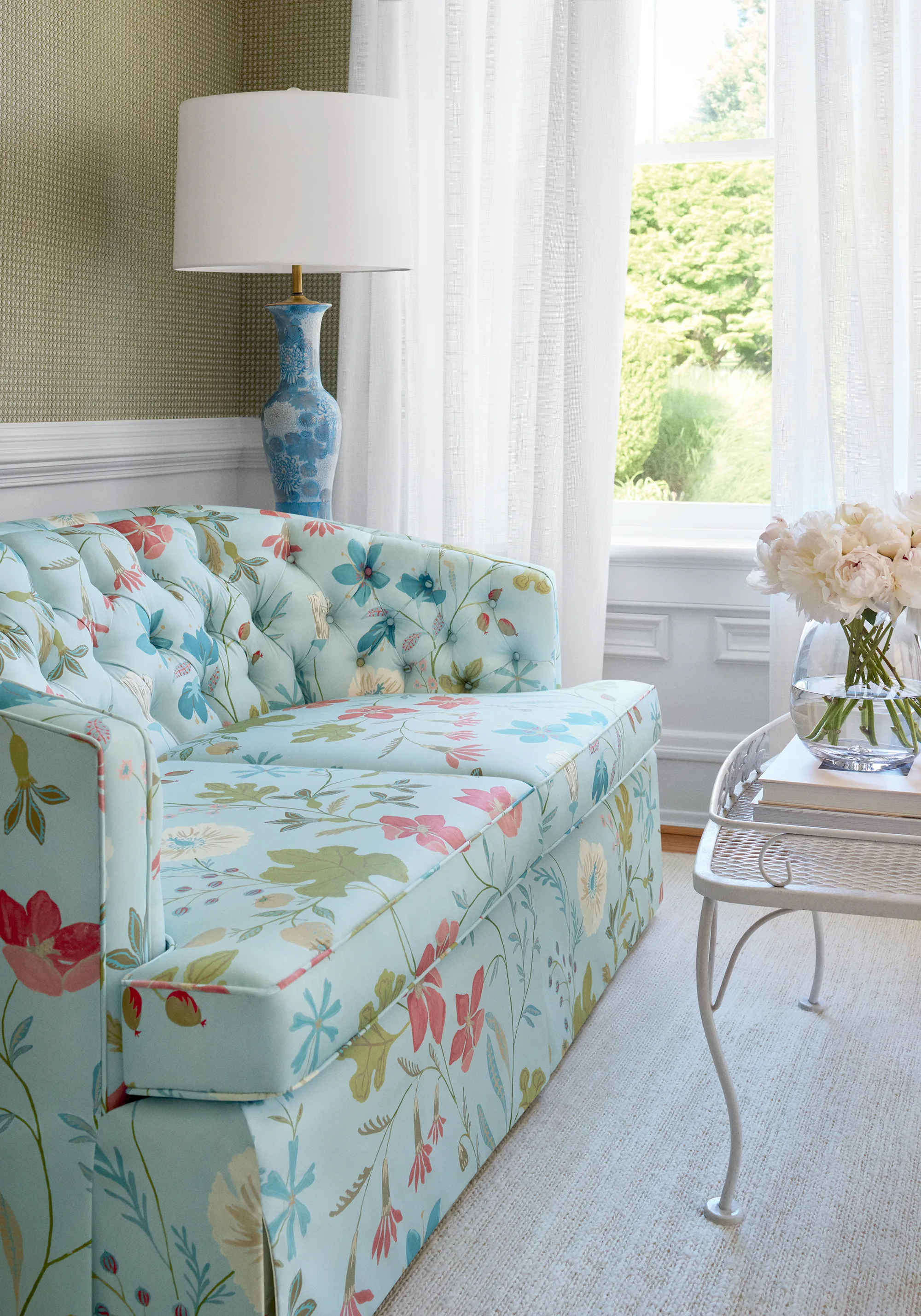 Thibaut Bloom in Spa Blue (F914627)